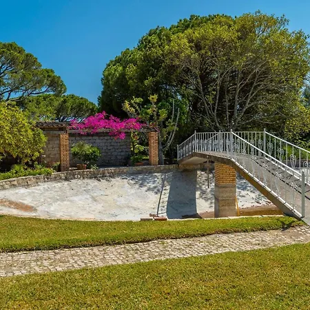 Casa Dos Sobreiros - Golden Triangle - Fully Private 4 Bedroom 300 M2 - Private Pool - 1 Hectare Sculpted Garden -wifi And Air Conditioning - Great For Families Almancil