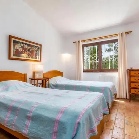 Casa Dos Sobreiros - Golden Triangle - Fully Private 4 Bedroom 300 M2 - Private Pool - 1 Hectare Sculpted Garden -wifi And Air Conditioning - Great For Families