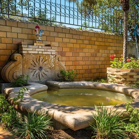 Villa Casa Dos Sobreiros - Golden Triangle - Fully Private 4 Bedroom 300 M2 - Private Pool - 1 Hectare Sculpted Garden -wifi And Air Conditioning - Great For Families