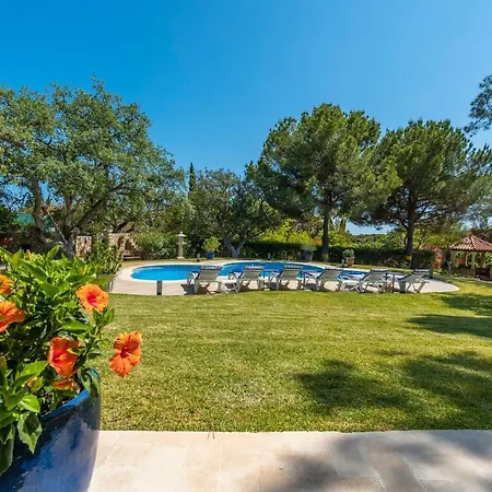 Casa Dos Sobreiros - Golden Triangle - Fully Private 4 Bedroom 300 M2 - Private Pool - 1 Hectare Sculpted Garden -wifi And Air Conditioning - Great For Families * Almancil